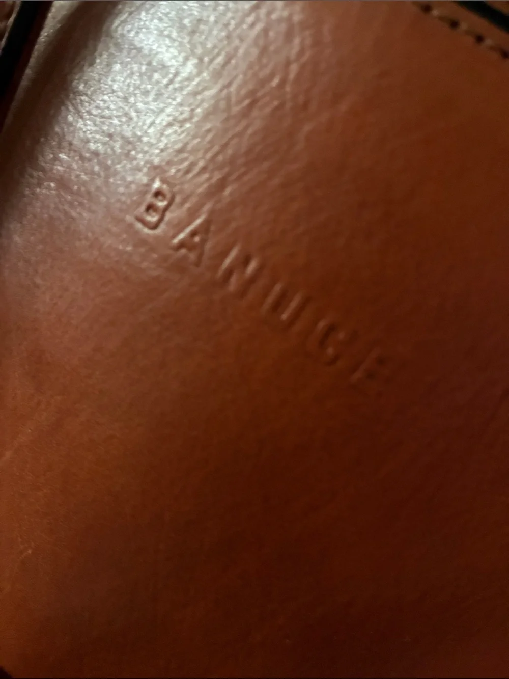 Banuce 15” Italian Leather Laptop Briefcase – Like New Condition